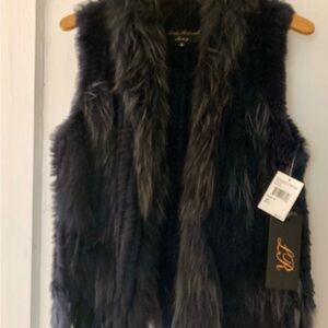Linda Richards Black Fur Vest – Size Medium NWT